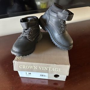 Crown vintage black toddler boots